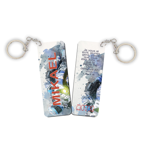 PORTE-CLES PRENOM MIKAEL. 1 JEAN 2