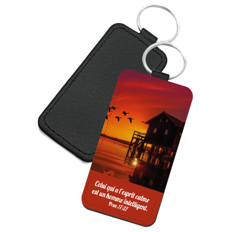 PORTE-CLES SIMILI THEME PAYSAGE CABANE SUR LAC